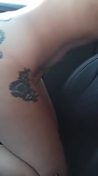 I Masturbate in a Taxi so I Don't Pay - Nutisgolden